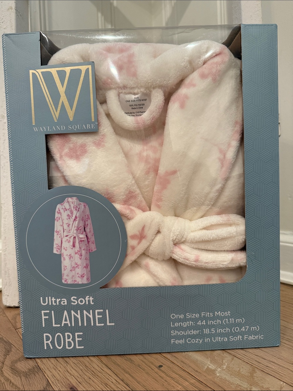 Wayland Square Pink Floral Ultra-Soft Flannel Robe
